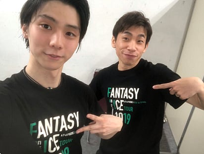 羽生結弦展2018\u00262019グッズ、fantasy on ice2019Ｔシャツ - agame.ag