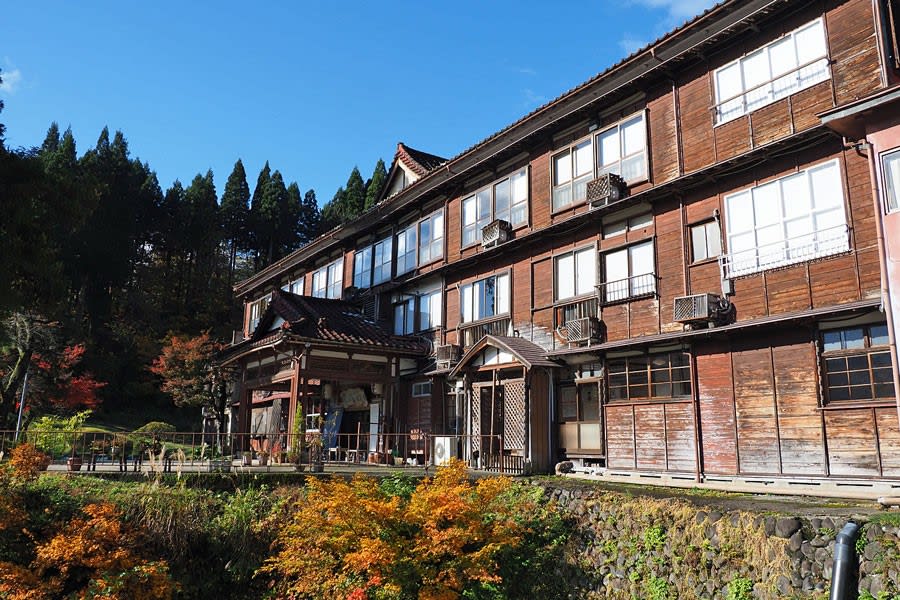 凌雲閣 松之山温泉凌雲閣
