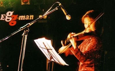 諦めない勇気 Violinist小西浩子 - クレヨン社はどこ行った？