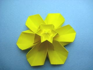 折り紙の水仙 創作折り紙の折り方