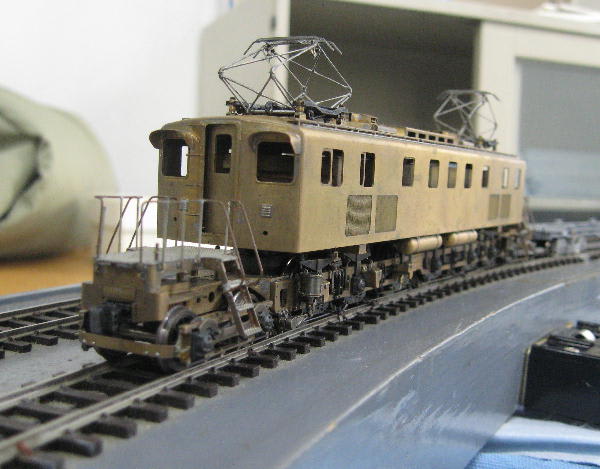 WEF1832】国鉄 EF18 32号機 電気機関車(塗装済完成品) WEF1832】国鉄 EF18 32号機 電気機関車(塗装済完成品)