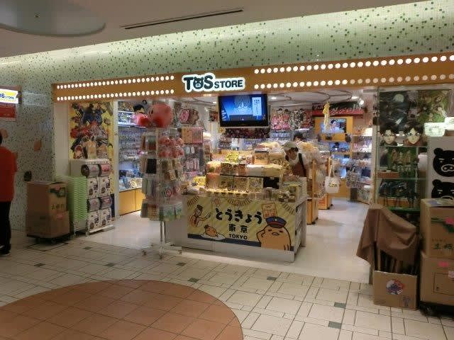 東京駅tbsストアのけいおんグッズ群 気分はガルパン ゆるキャン