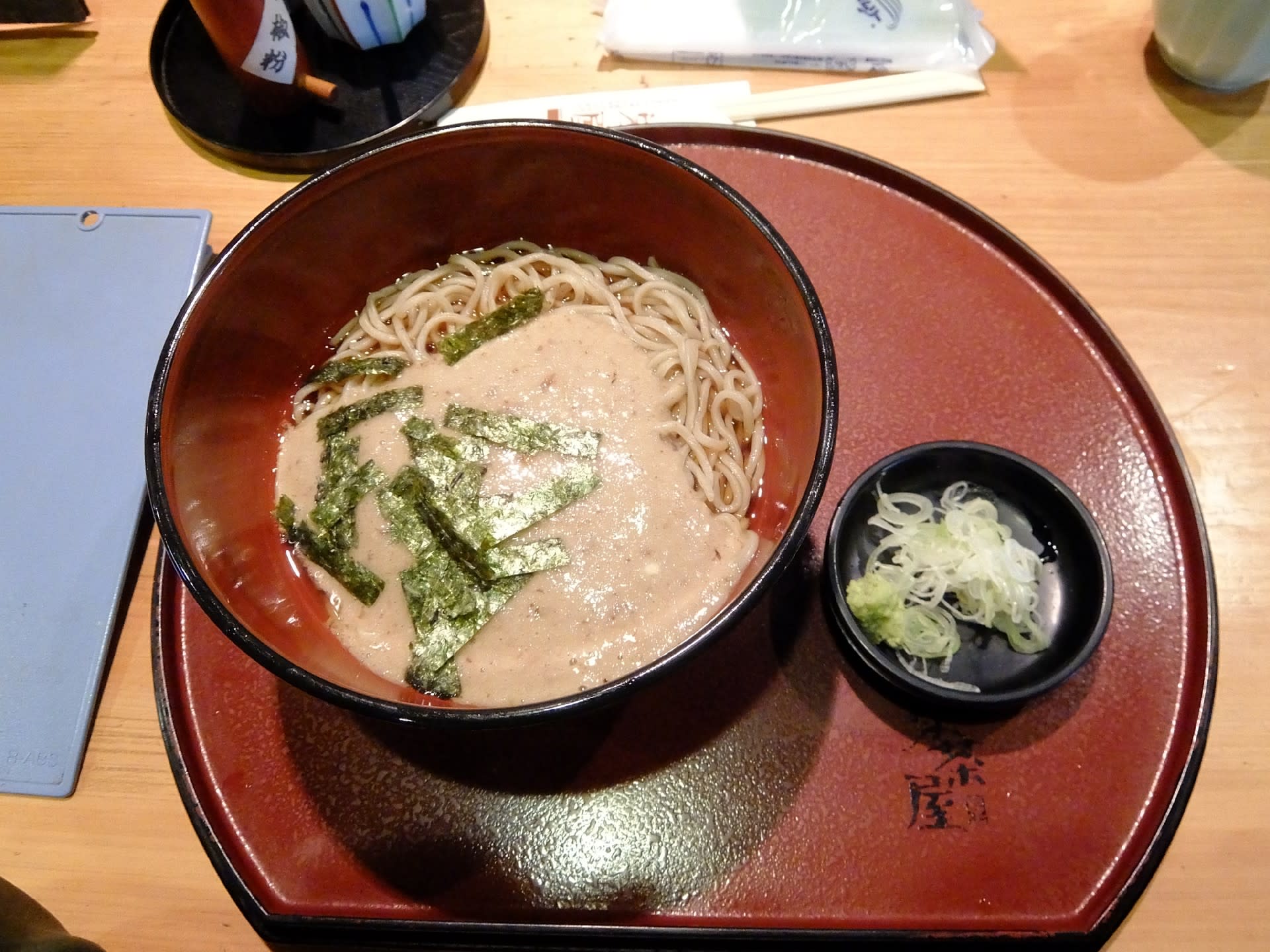 高尾山 とろろ蕎麦 栄茶屋 作業員の昼飯