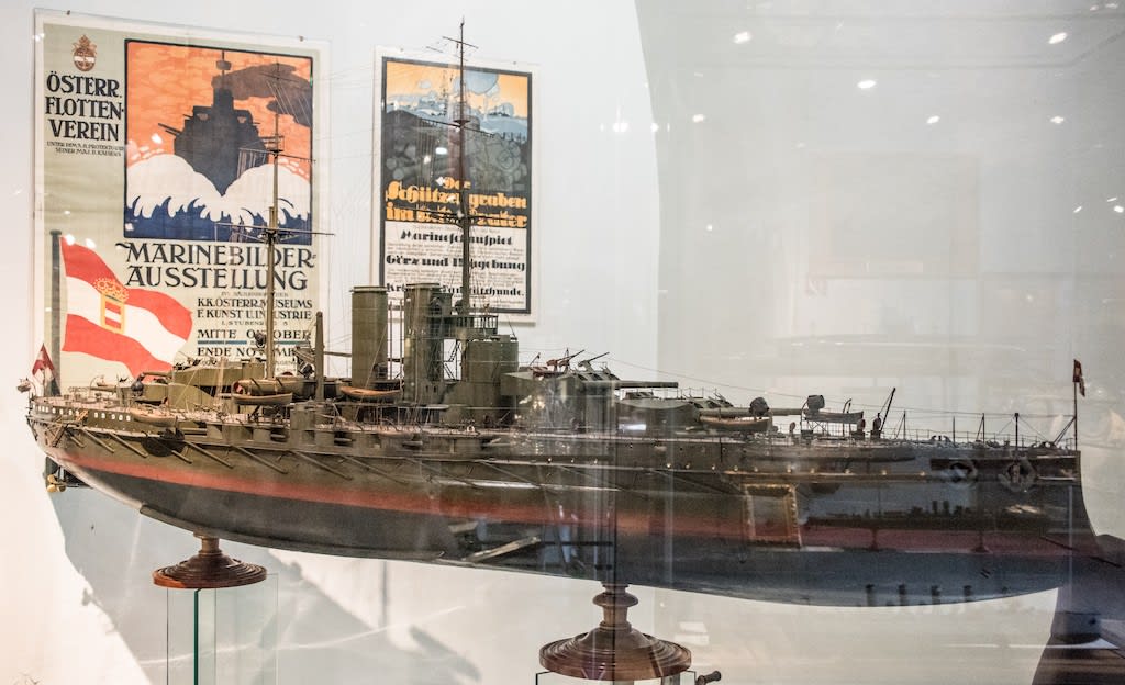 ジーマハト オストライヒ オーストリアの海軍力 ウィーン軍事史博物館 ネイビーブルーに恋をして