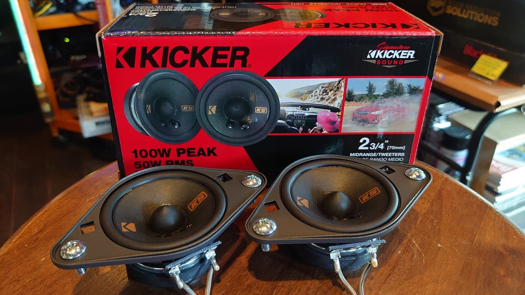 トヨタ車に最適 Kicker Ksc2704ミッドハイスピーカーの紹介 Car Audio Shop Flash Point