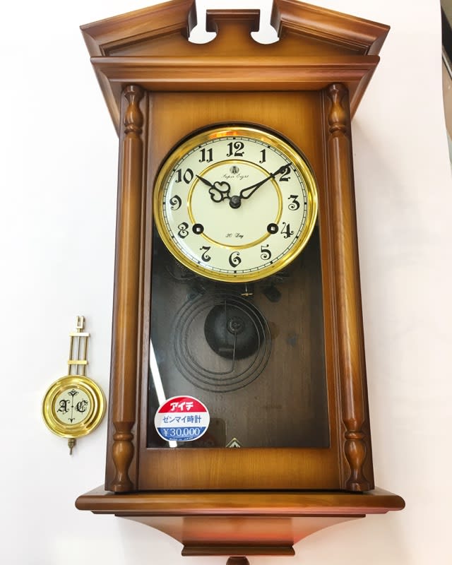 50年以上前の掛け時計の、“新品”が出てきました① - 梶本時計店 【広島