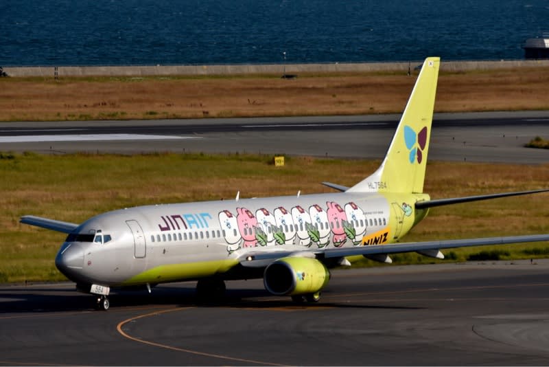 ジンエアー ボーイング 737 800 Hl7564 Niniz キャラクター 発音はニニズらしい 塗装機 ふくちゃんのブログ 飛行機 風景写真