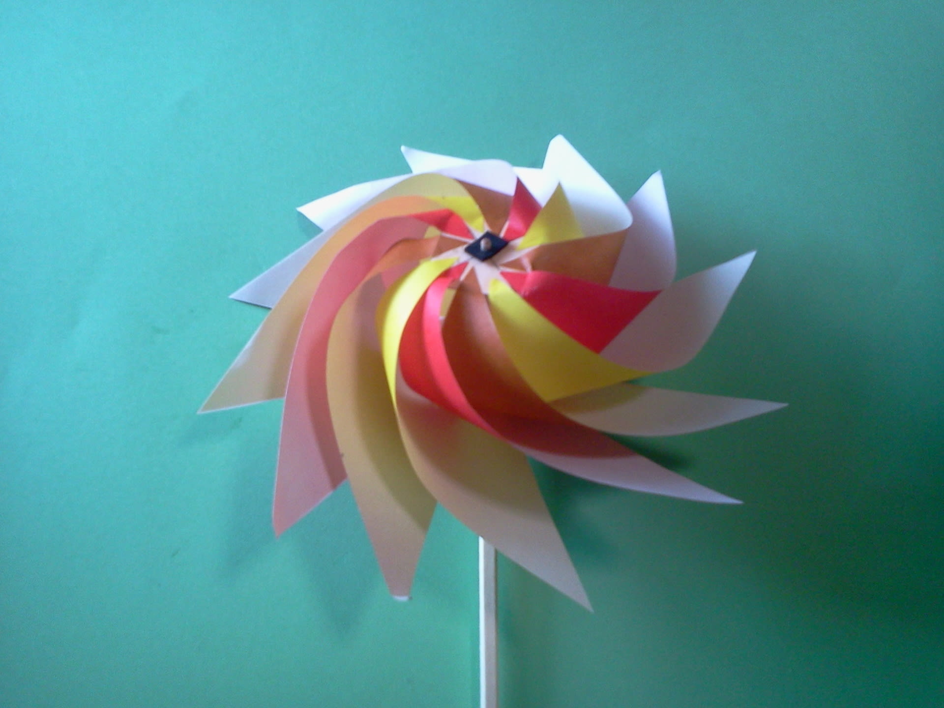 新 １２枚羽根風車 かざぐるま の作り方 作って遊ぼう 社会に開かれた学校の応援