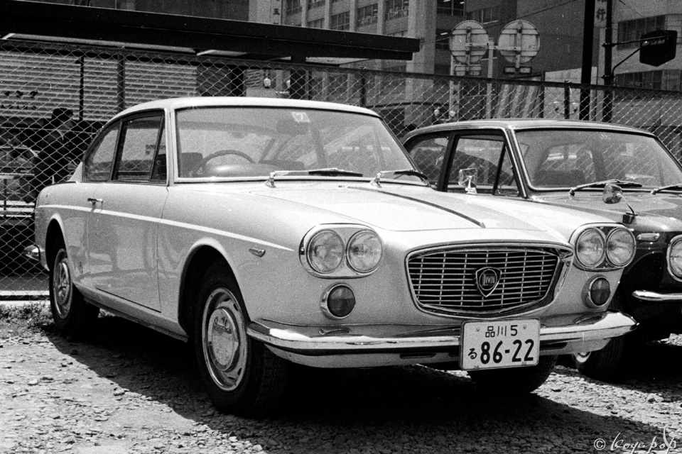 ランチア フラビア クーペ スキー付 - マーキュリー #32 ランチア フラビア クーペ スキー付 - マーキュリー #32 - メルカリ