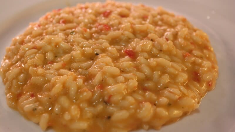今日のパスタ257 マリナーラ ニンニク トマト オレガノ オリーブオイルで作るソース のリゾット イタリア料理