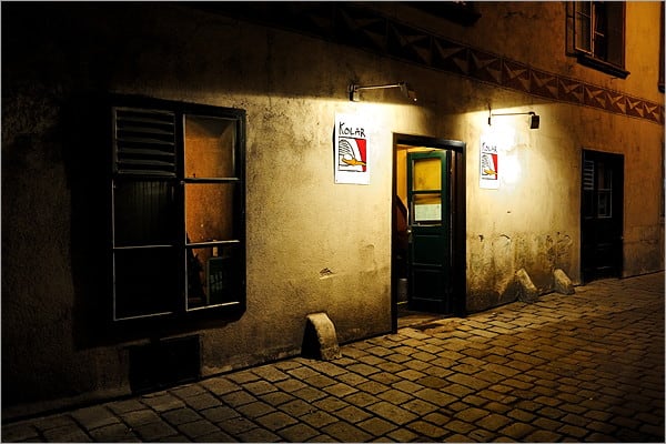 夜の路地裏 ウィーンとパリと好きなカンジ Tripper Archives X 夜の路地裏 ウィーンとパリと好きなカンジ Tripper Archives X