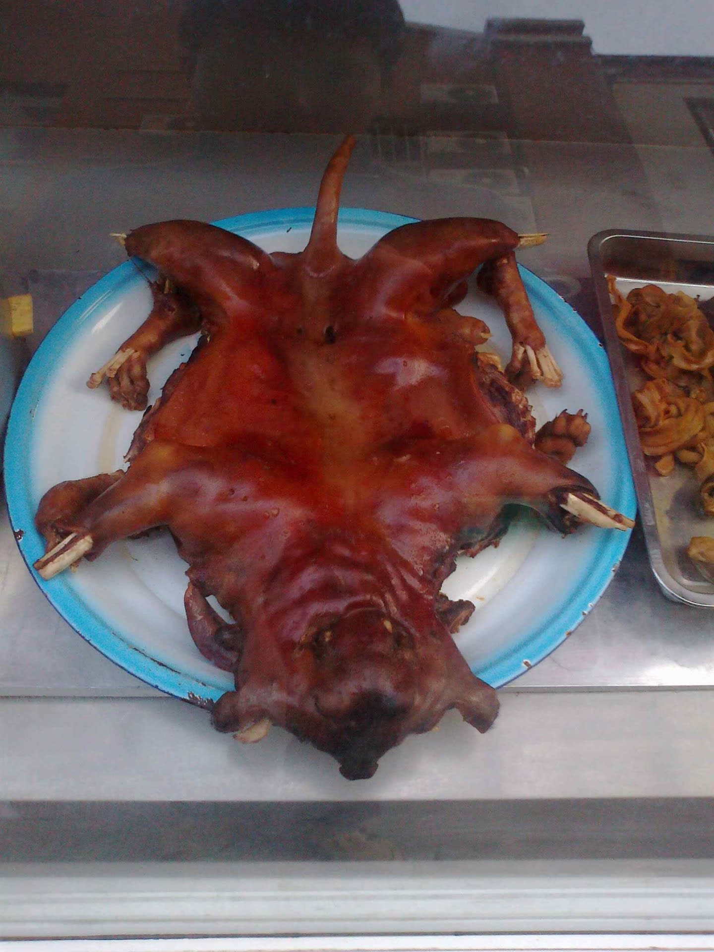 中国で見つけた 謎の肉 犬好きの方はご用心 中国で見つけた珍しい