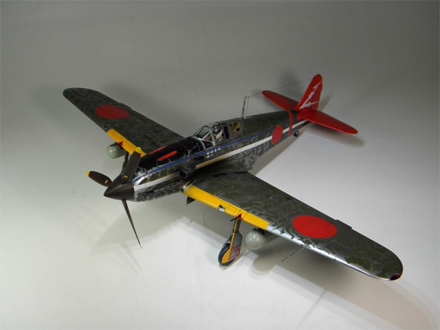 1/32 川崎 キ61 三式戦闘機 飛燕 I型 丙 小林大尉機 【完成品 1/32 川崎 キ61 三式戦闘機 飛燕 I型 丙 小林大尉機 【完成品