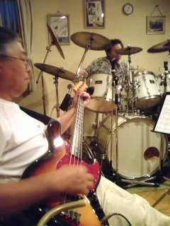 ライブのお知らせ☆