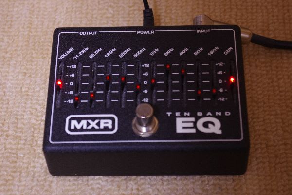 エフェクターその１４ MXR 10-band EQ M108 - Rock＆Guiter