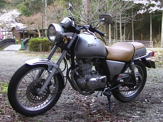 バイクはボルティー96年式