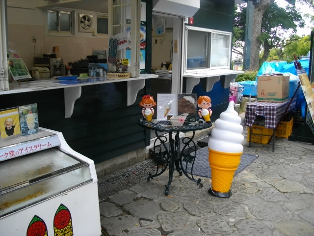 グラバーガーデン カフェ プレミアム生ソフトクリーム グラバー園内 長崎市 まめまみなブログ グラバーガーデン カフェ プレミアム生ソフトクリーム グラバー園内 長崎市 まめまみなブログ