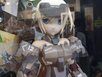 10 1サイズの轟雷の展示など フレームアームズ ガール の秋葉原展開 おまけ的オタク街 アキバやポンバシの情報発信基地 10 1サイズの轟雷の展示など フレームアームズ ガール の秋葉原展開 おまけ的オタク街 アキバやポンバシの情報発信基地
