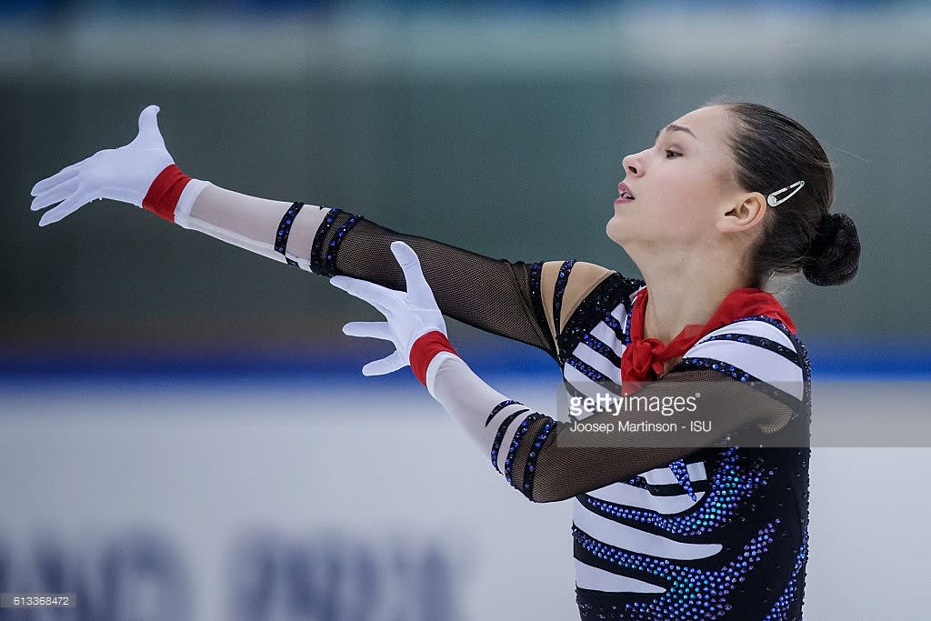 ロシア フィギュア 女子 選手