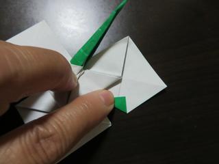 折り紙 バラの葉っぱ 空色のたね