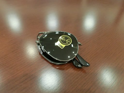 今日のRay・Ban⑦：ただいま月9ドラマで山Pも着用!! 折りたためるサングラス - メガネのアイプラザブログ メガネ・サングラス・補聴器