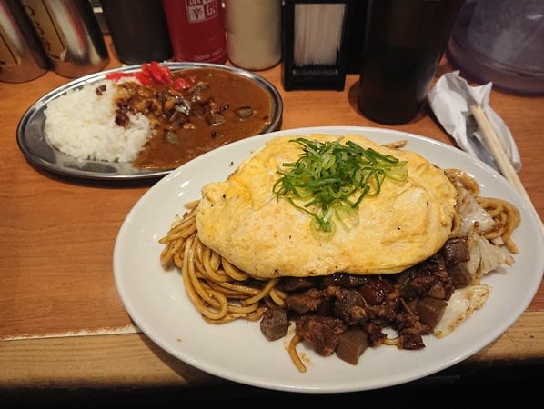 立川駅 長田本庄軒 で ぼっかけオムソバ 自走式移動胃袋 The Nomadic Stomach