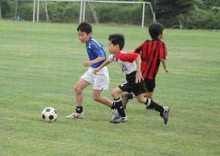 合宿のつづき 競り合い編 谷津 前田 土山 山本 志賀 Fc高津 5人の名コーチに教わった 幸せなサッカー少年達のアルバムです 合宿のつづき 競り合い編 谷津 前田 土山 山本 志賀 Fc高津 5人の名コーチに教わった 幸せなサッカー少年達のアルバムです