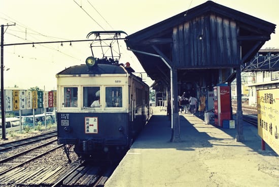 上田交通 その１ 上田駅と丸窓電車 1985年8月 タイムトラベル駅長のブログ