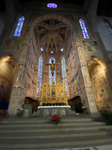 目を見張る聖堂内 主祭壇 サンタクローチェ教会 フィレンツェ 欧州気まま旅 トキドキ国内旅行 The Travel Of Europe