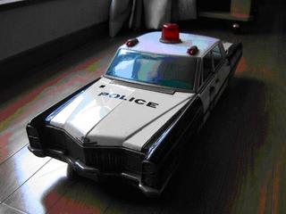 野村トーイ ブリキのキャデラックパトカー - 車の形をした煙草 野村トーイ ブリキのキャデラックパトカー - 車の形をした煙草