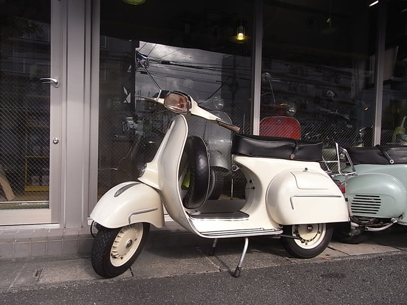 Vespa GL150 調整中 と、22周年だった・・・ - Vespa Garage MIKURIYA'S BLOG