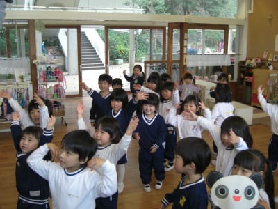 年少組 神さまのお話 マカレナ 光の子 年少組 神さまのお話 マカレナ 光の子
