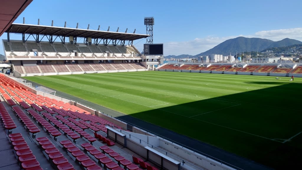 11 19 全日決戦の地 ミクニワールドスタジアム北九州 Footballを通じた人間育成へのトライ 福岡西フットボールアカデミーの挑戦 11 19 全日決戦の地 ミクニワールドスタジアム北九州 Footballを通じた人間育成へのトライ 福岡西フットボールアカデミーの挑戦