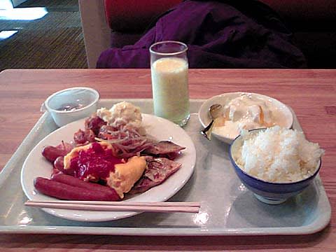 関空日根野ステーションホテル　　ブッフェレストランTERRACE　で朝食