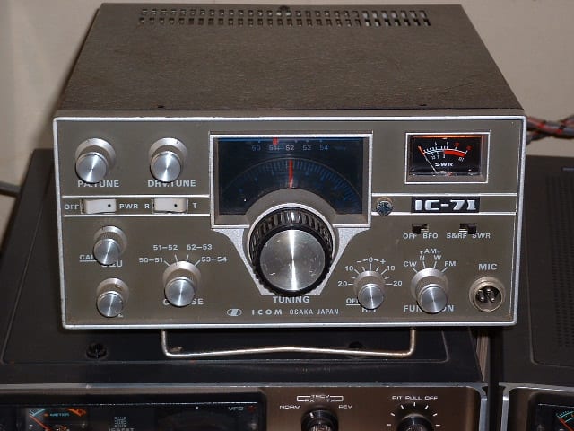 IC-71アマチュア無線機