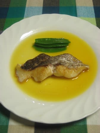 鯛のポワレ オレンジソース とつぜんブログ