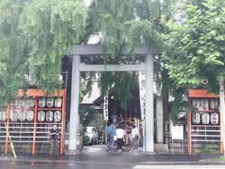 シネマ歌舞伎 東海道中膝栗毛 やじきた 東劇と日曜の築地場外 草もち姫 徒然なるままに