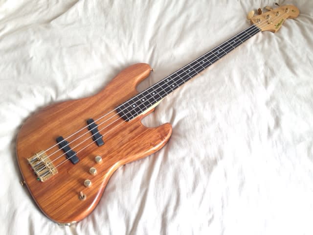 MOON / JJ-4 - on Bass+