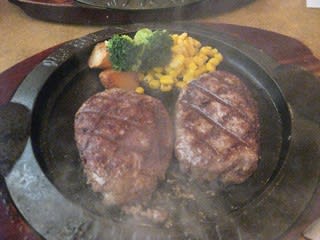 旅打ち 番外 ハンバーグ対決 さわやかvsフライングガーデン でも やっぱりドンキーか がんばれ せんせー 石渡鉄兵選手 麻生慎介選手応援中 旅打ち 番外 ハンバーグ対決 さわやかvsフライングガーデン でも やっぱりドンキーか がんばれ せんせー 石渡鉄兵選手 麻生慎介選手応援中