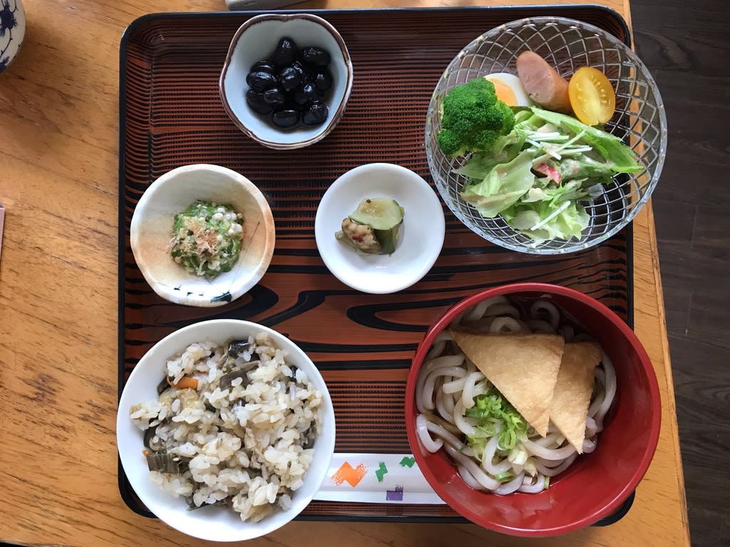 いこいの杜 きょうはうどんの日9 6 いきがかり上いたしかたなく いこいの杜 きょうはうどんの日9 6 いきがかり上いたしかたなく