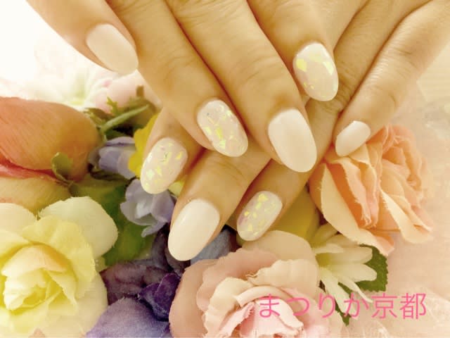 ネイルデザイン 乳白色ネイル 茉莉花 まつりか