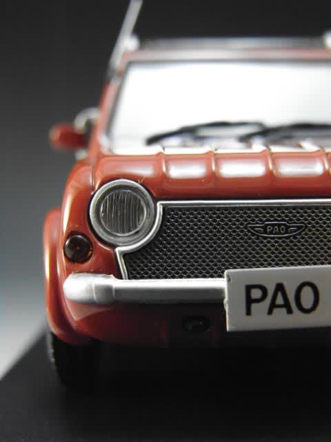 特価】 クエス京商 日産 パオ 43 ミニカー オレンジ パイクカー PAO