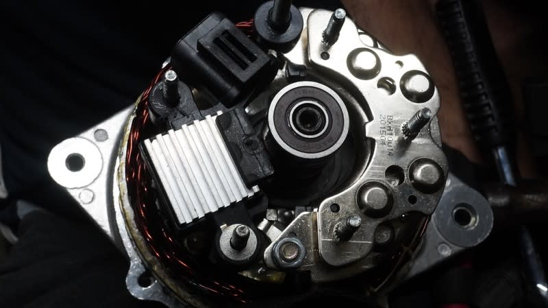 セドリック E-Y31 Fワイパーモーター VG20-E KH3 28815-0H000