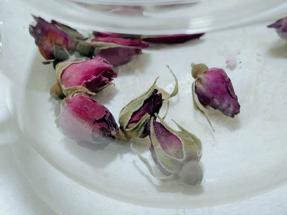 雲南省のバラのお茶「玫瑰花茶」を飲んでみた - 未来への便り アドバンス