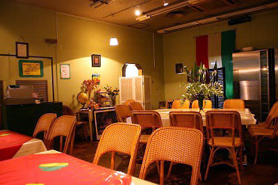 箱根宮ノ下 La Bazza ラ パッツァ のんきなお姉さん