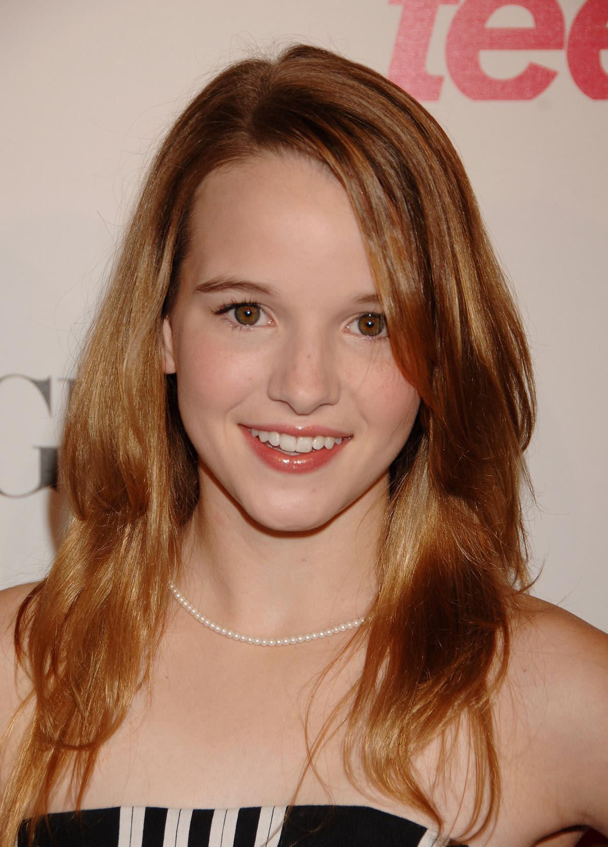 Kay Panabaker Fakes