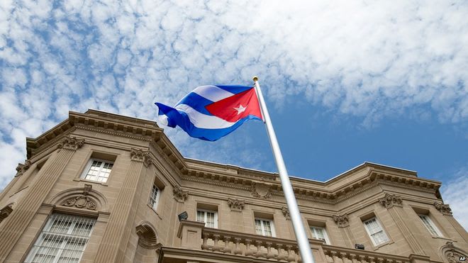 キューバの国旗がワシントンに飛行機で到着し 復元された 世界メディア ニュースとモバイル マネー
