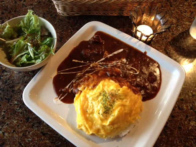 今日のランチ…オムライス(古民家カフェGenten)