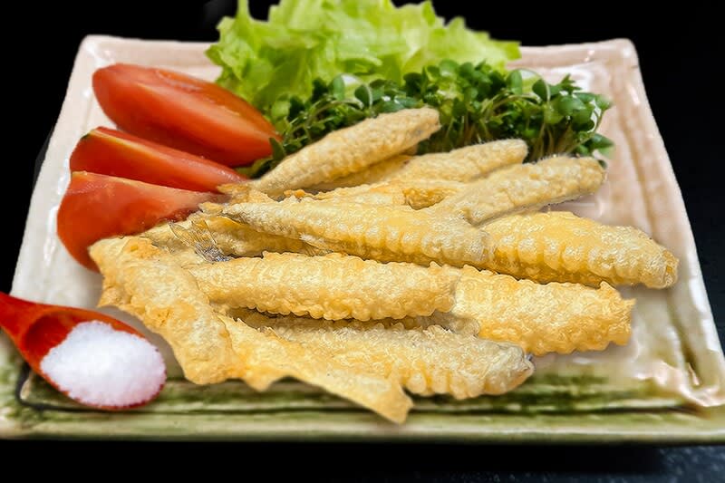 ワカサギの天ぷら びわ湖の冬の味覚をいただく 炎のクリエイター日記