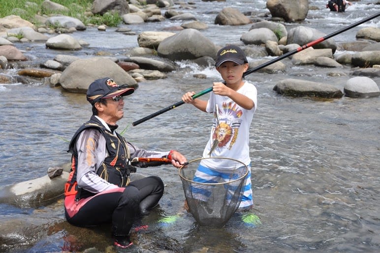 アユ釣り情報 ｎｆｓ主催 鮎釣り教室の開催 かわ遊び やま遊び雑記